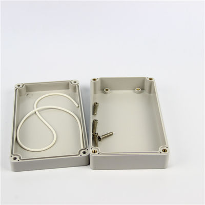 屋外アンチエイジングジャンクションボックス ポリカーボネットPC素材 UV安定 158*90*40mm